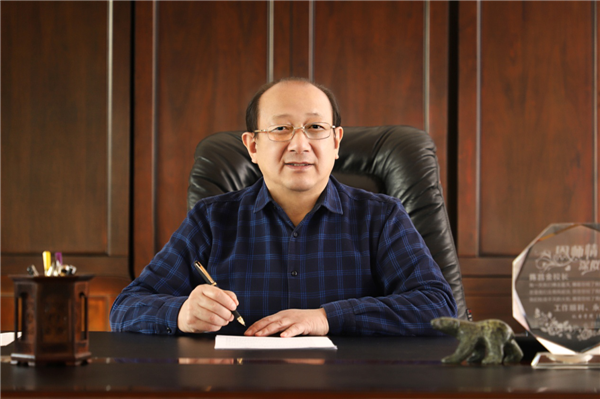 青島恒星科技學(xué)院董事長(zhǎng)、校長(zhǎng)陳昌金博士：為社會(huì)建設(shè)一流應(yīng)用型大學(xué)