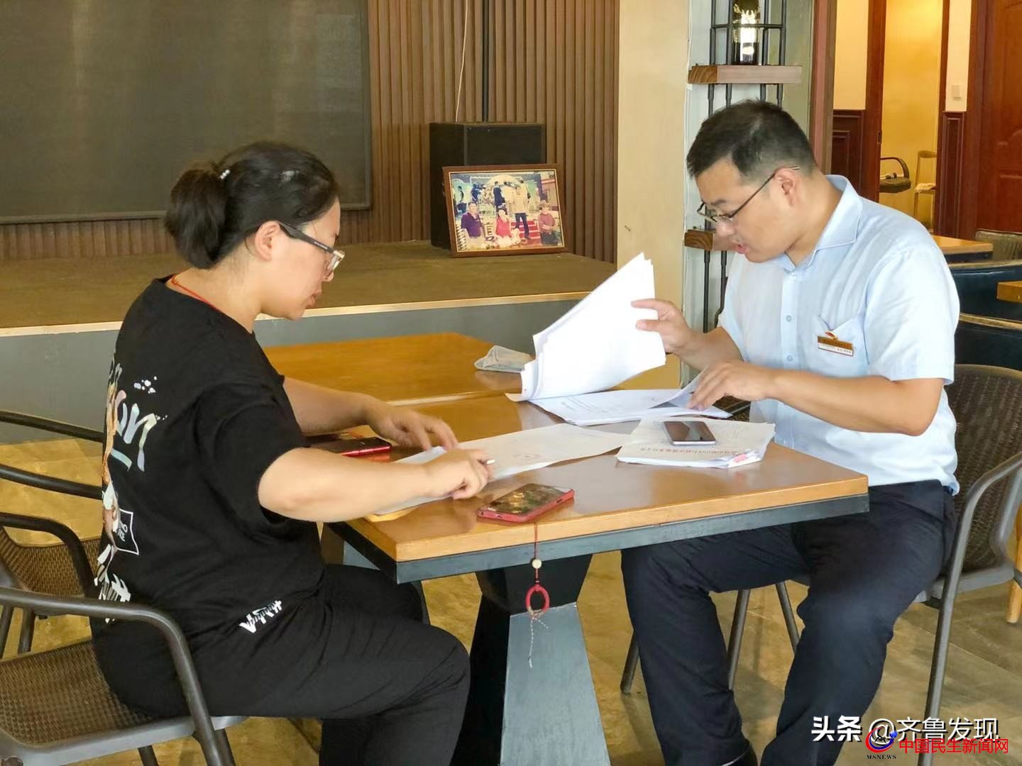 區(qū)行政審批局量身定制、上門服務(wù)，助力嶗山會場文藝表演順利進行