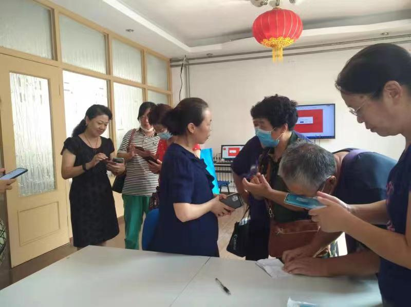 市北區(qū)殘聯(lián)聯(lián)合興隆路街道開(kāi)展康復(fù)知識(shí)進(jìn)社區(qū)活動(dòng)