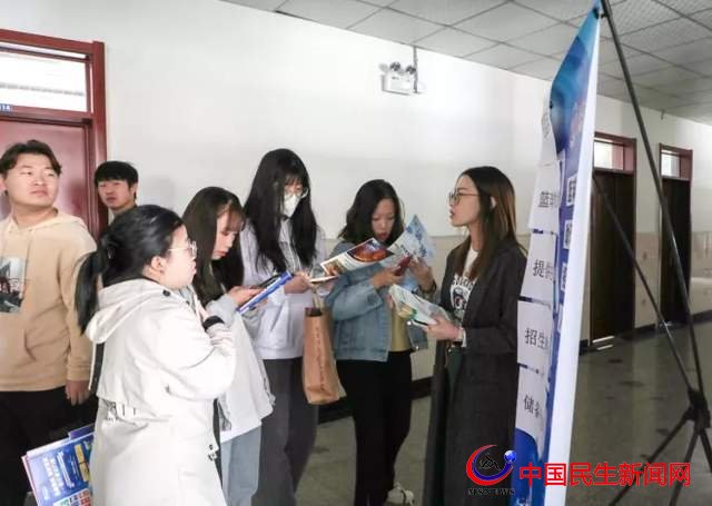 學(xué)以致用 青島恒星科技學(xué)院多措并舉積極推進(jìn)2022屆畢業(yè)生就業(yè)