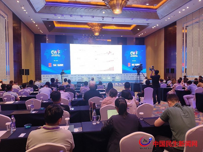 探尋金融賦能新興產(chǎn)業(yè)成長(zhǎng)分論壇在青島嶗山舉行