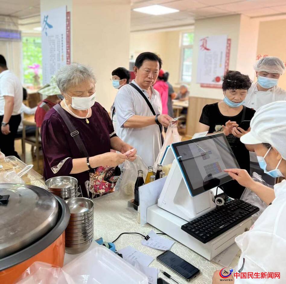 我為群眾辦實(shí)事|市北區(qū)養(yǎng)老助餐服務(wù)“暖胃”又“暖心”