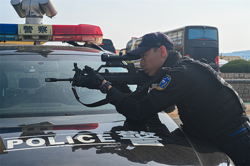 一朝鋒芒，千日磨礪！青島特警實戰(zhàn)大練兵！