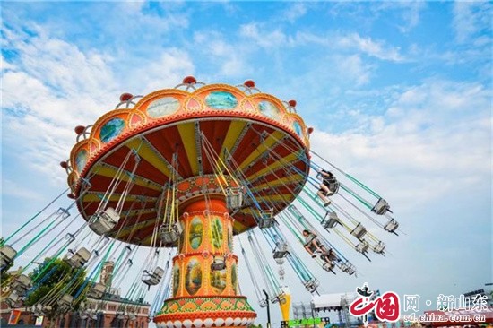 暑假帶娃去哪里玩？青島西海岸新區(qū)金沙灘啤酒城等你來