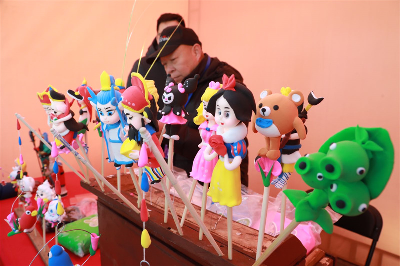 糖球會(huì)絕活之二：面塑絕活在糖球會(huì)上大放異彩，傳統(tǒng)技藝展現(xiàn)民俗魅力