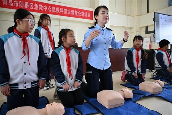 青島即墨區(qū)120急救中心開(kāi)展“急救知識(shí)進(jìn)校園”主題活動(dòng)