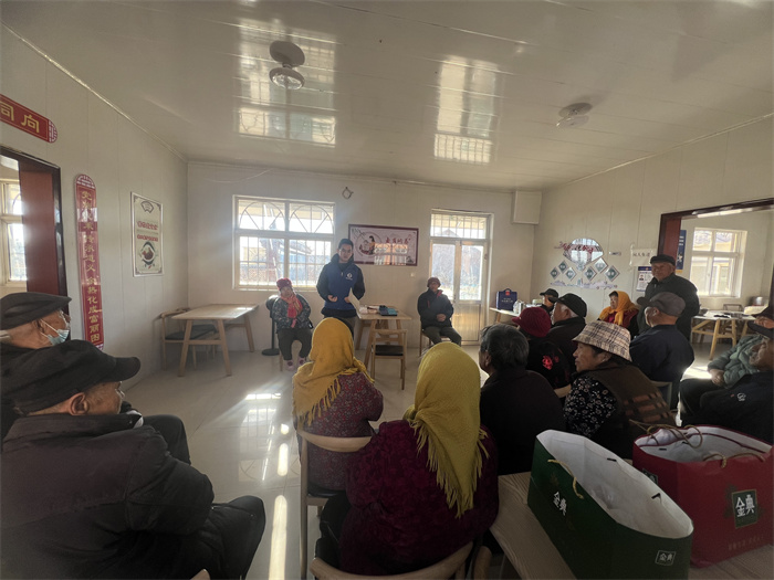 膠州市司法局鋪集司法所走進(jìn)高家莊普及未列管成癮性物質(zhì) 筑牢安全防線